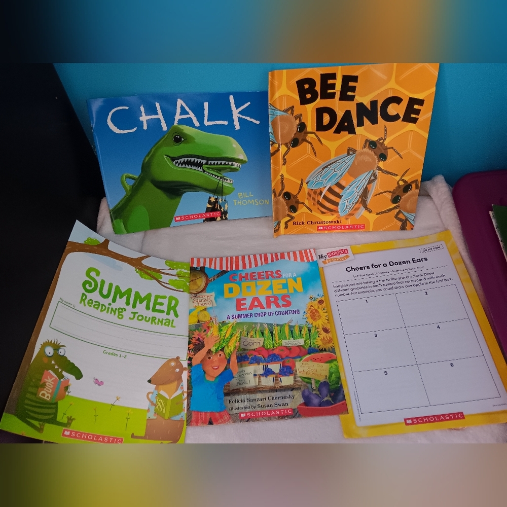 Scholastic Reading Level 2 Lot of 3 NWOT